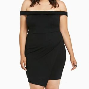 Off the shoulder bodycon dress